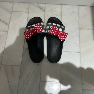 Mini mouse slides